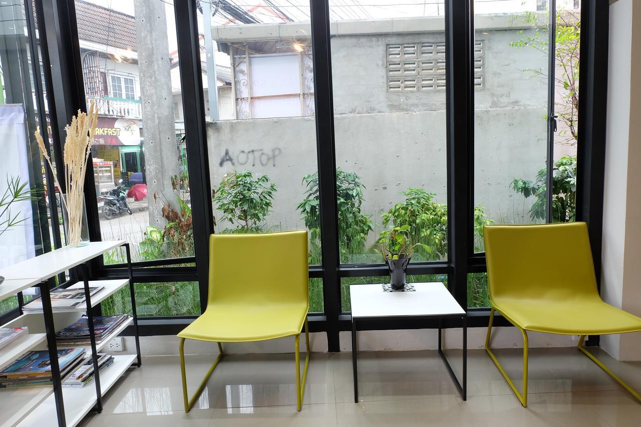 DewyHouse Hostel Chiang Mai Buitenkant foto